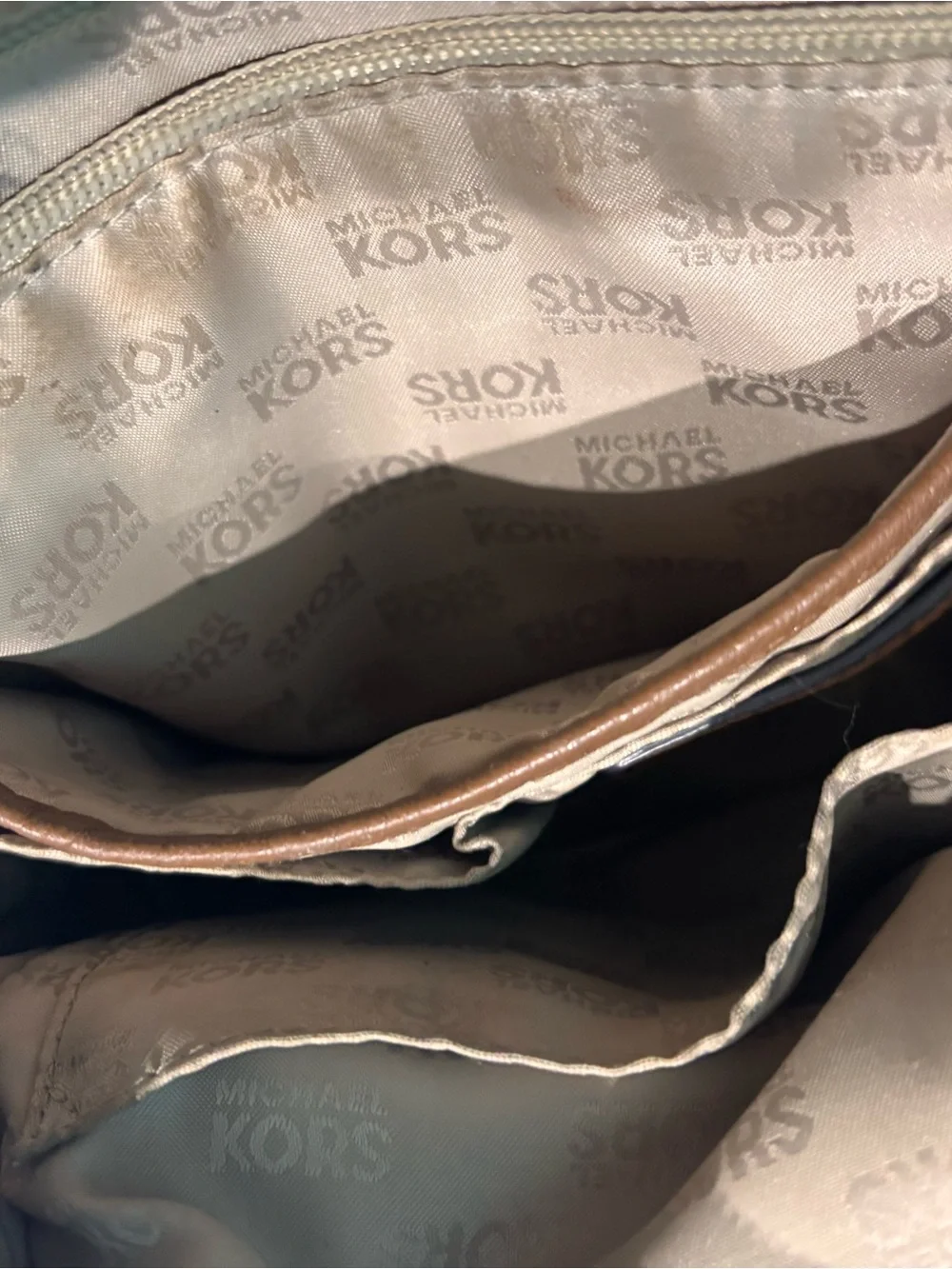 Michael Kors classic michael